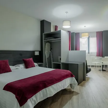 Apartmanhotel Capua Gijón