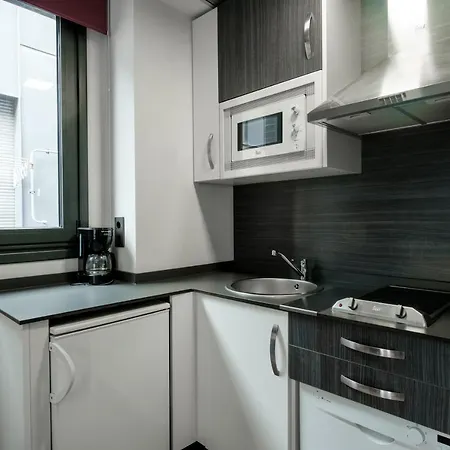 Апарт-отель Capua Хихон